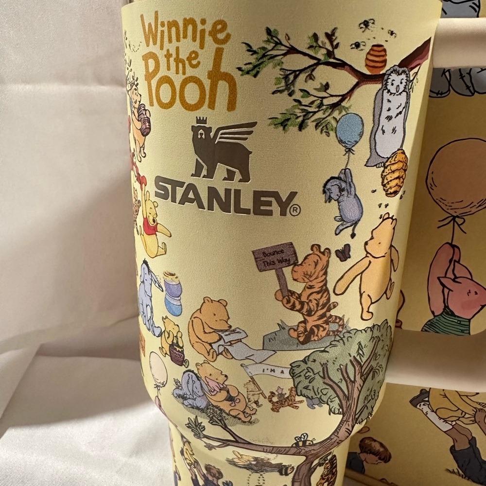Stanley 40 oz  Tumbler Honeycomb Winnie the Pooh #1 - Picture 2 of 3